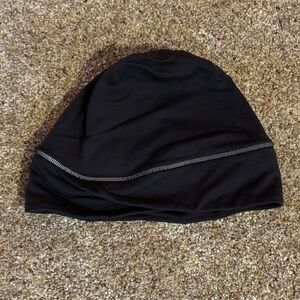 Lulu Lemon running beanie
